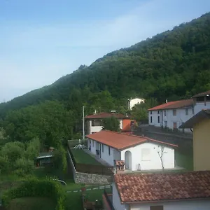Hermitage Holidays Appartamento Gallicano